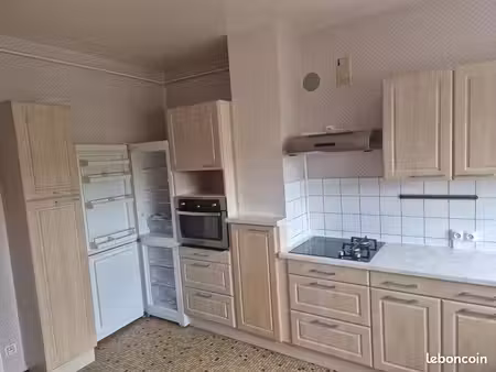 appartement 3 pièces 63 m²