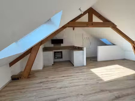 à louer – f3 de 84 m²
