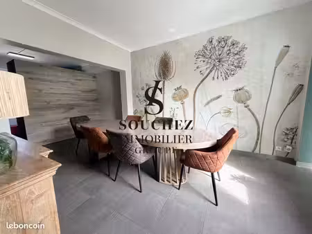 maison 11 pièces 274 m²
