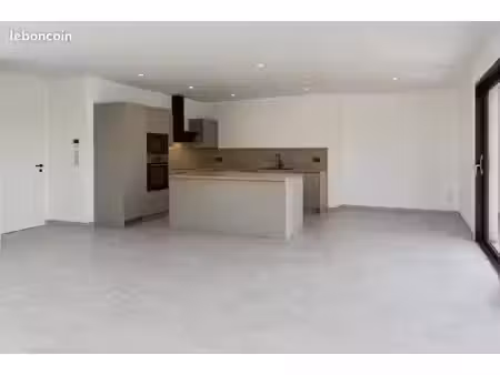 maison 80 m² les mees