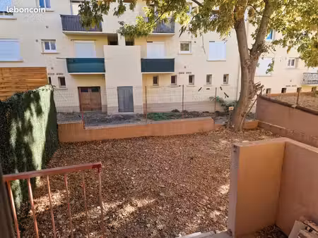 t2 rénové avec jardin privé dans bon quartier