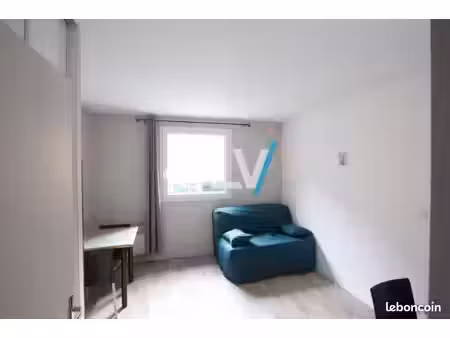 studio 1 pièce 17 m²