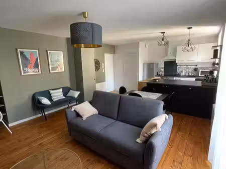 location t2 meublé 49 m2 rodez