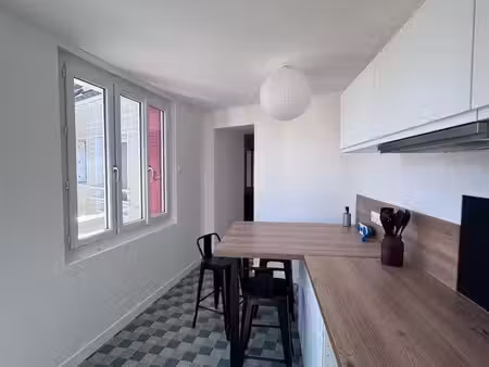 appartement meublé avec jardin- centre de savenay 700/mois