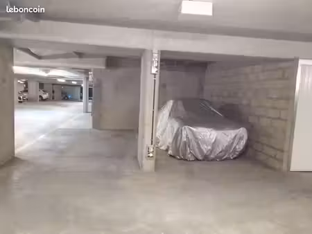 location parking sous sol sécurisé ferrières en brie