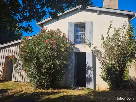 maisonnette t2 avec jardin à louer