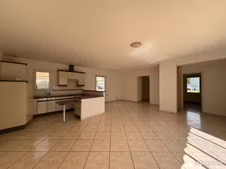 maison 3 pièces 81 m²