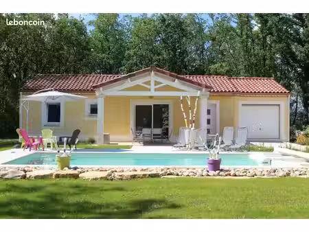 maison à louer d'octobre à fin mai 2027