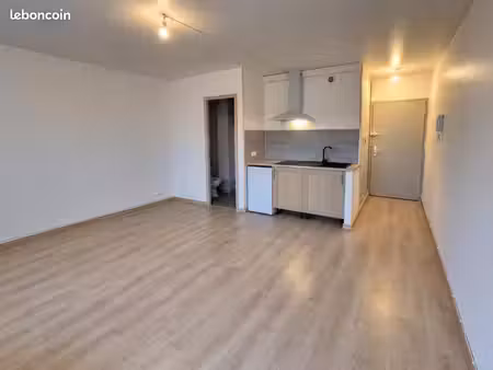 studio 1 pièce 21 m²