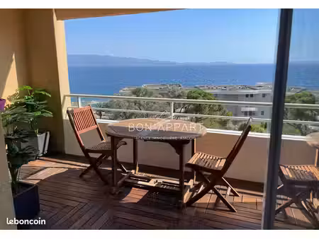 appartement 2 pièces 54 m²