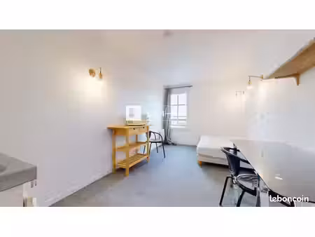 studio 1 pièce 17 m²