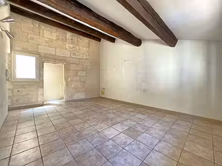 duplex t3 atypique - centre ville arles