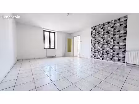 maison 3 pièces 85 m²