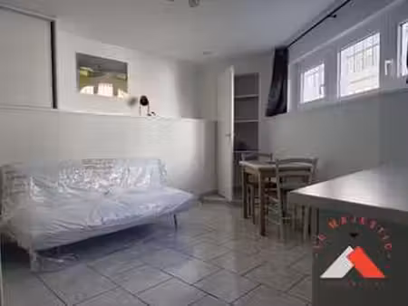 location appartement t1 meublé à dinard (35800) : à louer t1 meublé / 15m² dinard