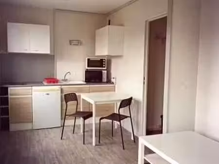 location appartement t1 meublé à lisieux (14100) : à louer t1 meublé / 29m² lisieux