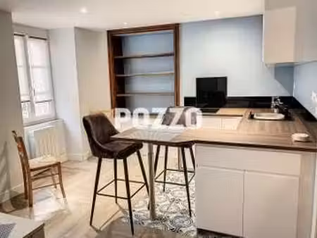 location appartement 2 pièces meublé à granville (50400) : à louer 2 pièces meublé / 27m² 