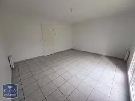location maison à beuzeville (27210) : à louer / 75m² beuzeville