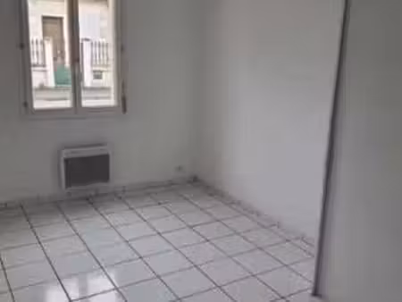 location appartement 2 pièces à cenon (33150) : à louer 2 pièces / 40m² cenon
