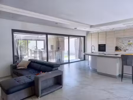 ensemble immobilier à bourg-les-valence