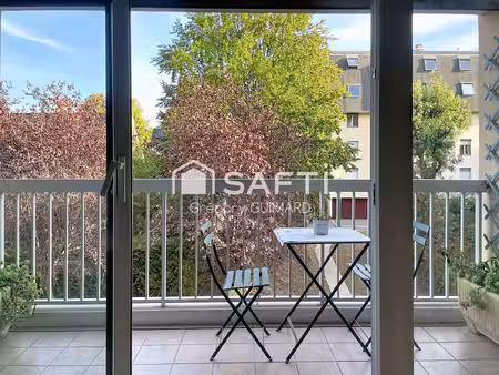 créteil halage : t3 de 71m² avec balcon & box