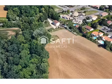 montberon – 4 565 m² de nature pour une maison qui sort de l’ordinaire