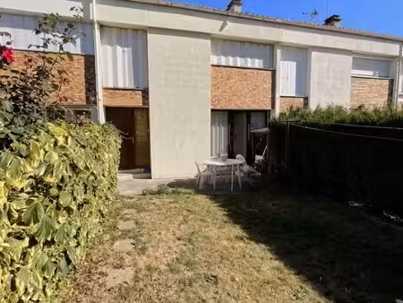 le village - maison 4p avec jardin exposée ouest - beau potentiel !