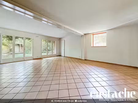 maison de caractère 216 m² avec jardin et charme de l'ancien!