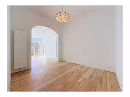 appartement à louer à rue van ostade 9 bruxelles (vbe71990)