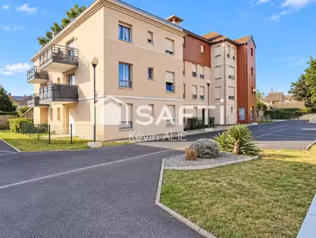 l’élégance d’un grand t2 avec terrasse au cœur de coulommiers