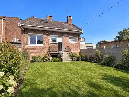 maison proche du centre ville 2 chambres + bureau ou chambre passante jardin sous sol