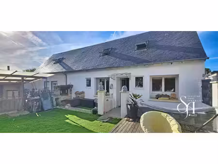 maison avec vie en plain pied  3 chambres et garage