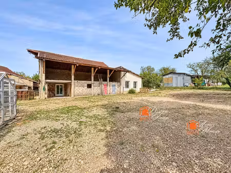 maison 106 m2 avec dépendances