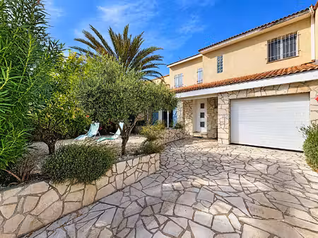 maison perpignan 8 pièce(s) 130 m2