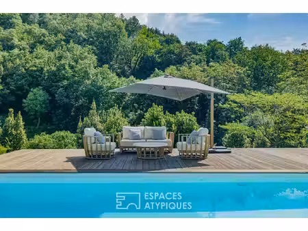 propriété avec piscine en pleine nature à vence
