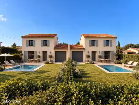 terrain 310 m² la fare les oliviers
