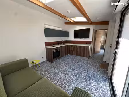 maisonnette indépendante 30 m² meublée à neuf – jardin privatif 200 m² avec bassin