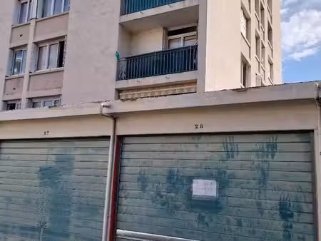 vente garage box fermé