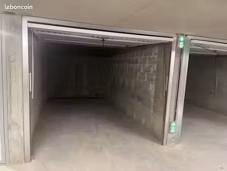 box ferme en sous-sol