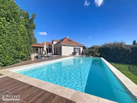 maison 6 pièces 135 m²