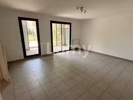 appartement 2 pièces 61 m²