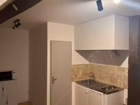 loue studio meublé