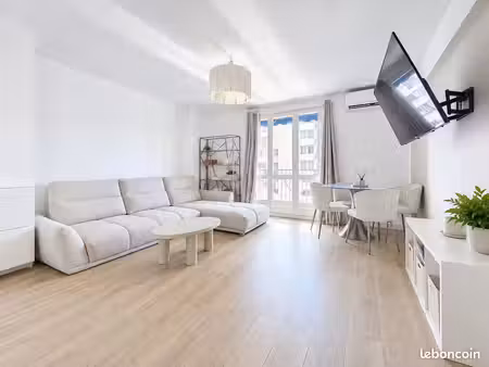appartement 3 pièces 63 m²