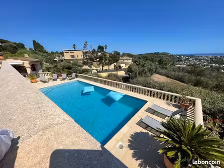 villa 8 pièces 350 m²