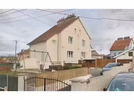pavillon 5 pièces 106 m²