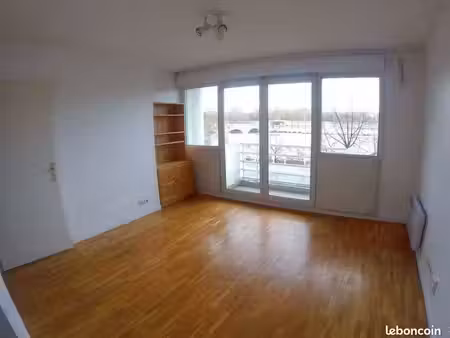 superbe 2 pièces 36 m² vue sue seine bibliothèque