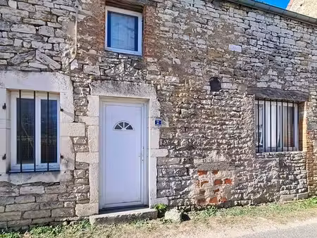 grange 1 pièce 70 m²