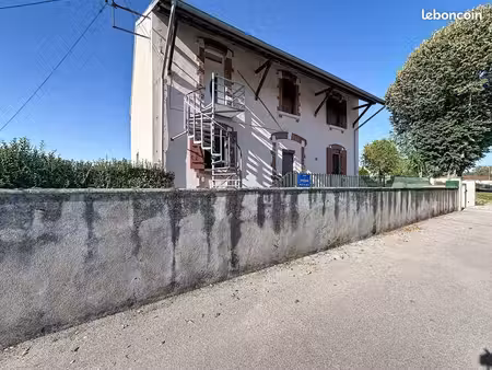 maison 6 pièces 180 m²