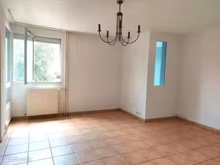 appartement 4 pièces 80 m²