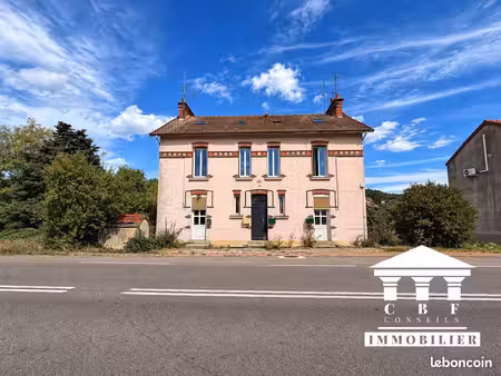 immeuble 214 m² marmagne