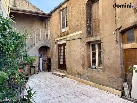 immeuble 354 m² montcenis